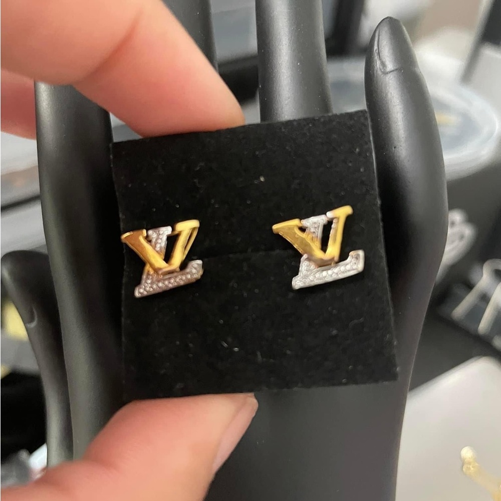 18karat Real Gold LV 2 tone Earrings